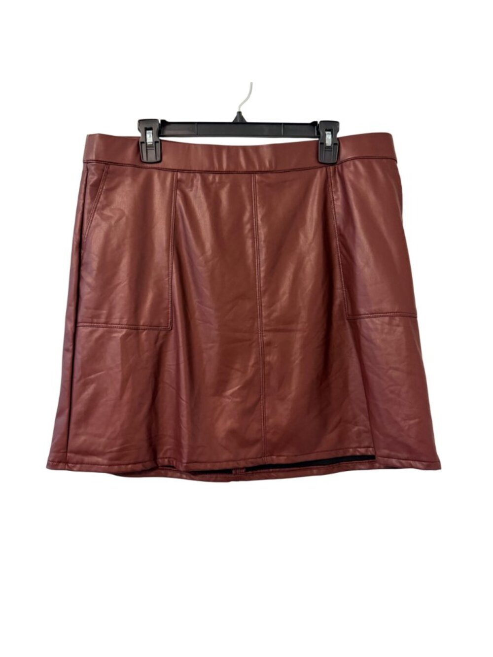 Maurices Faux Leather Burgundy Mini Skirt Sz 16 Coating Polyester Blend Lining.N - Picture 2 of 12